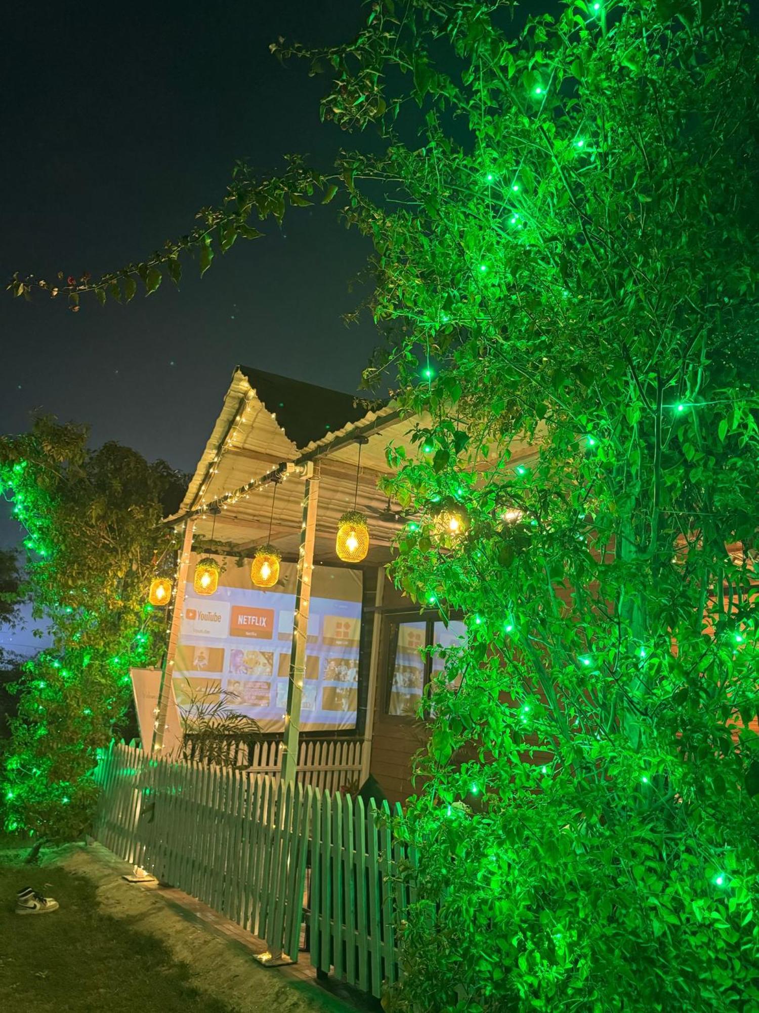 The Nirvana Nest Gurgaon Exterior photo